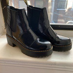Rozalie Doc Marten Patent Heeled Chelsea Boots Size 39/8